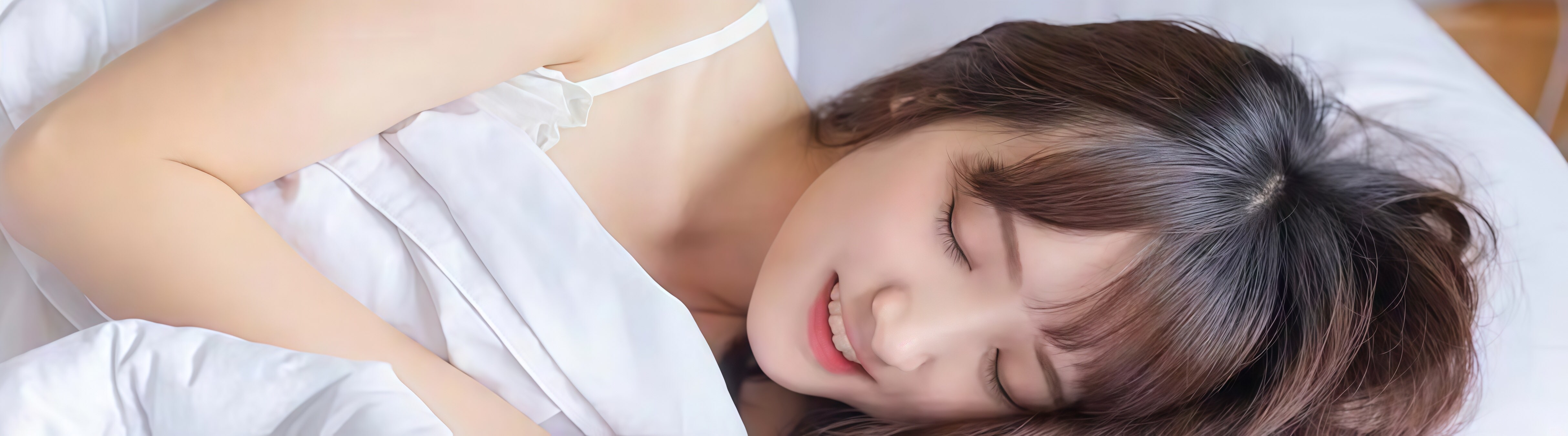 51精品视频在线观看-美女身体太柔韧射中你的心了吗?